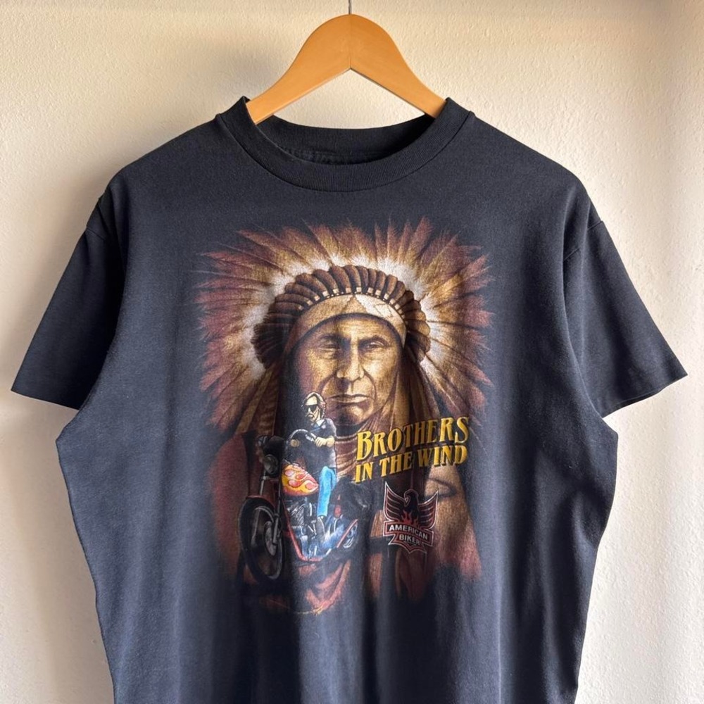 Vintage 3D Emblem American Biker Brothers In The Wind Native American Black Tee